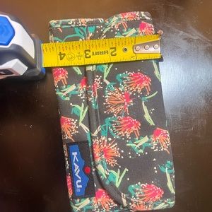Kavu trifold wallet